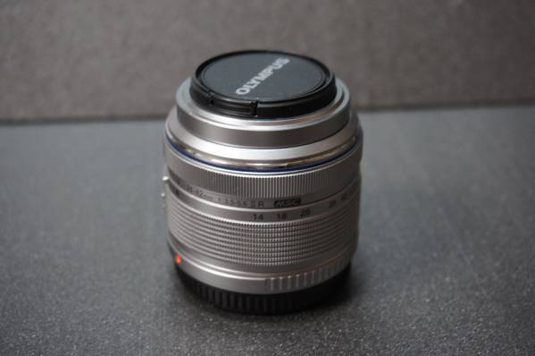 M.ZUIKO DIGITAL 14-42mm F3.5-5.6 Ⅱ R