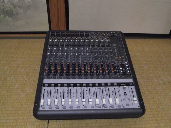 16chアナログミキサー MACKIE ONYX 1620i Mackie Onyx 1620i 16 MACKIE