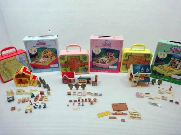 S060】シルバニアファミリーポケットバッグ・家など