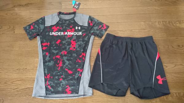アンダーアーマー UNDER ARMOUR 迷彩 (アンダーアーマー) クルーネック