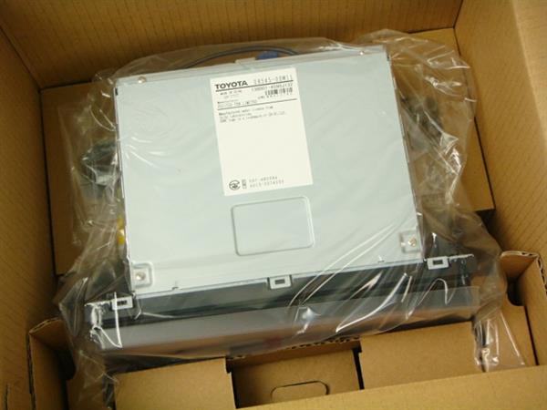 トヨタ 純正ナビ NSZT-Y64T T-connectナビ 未使用品 トヨタ純正9インチ