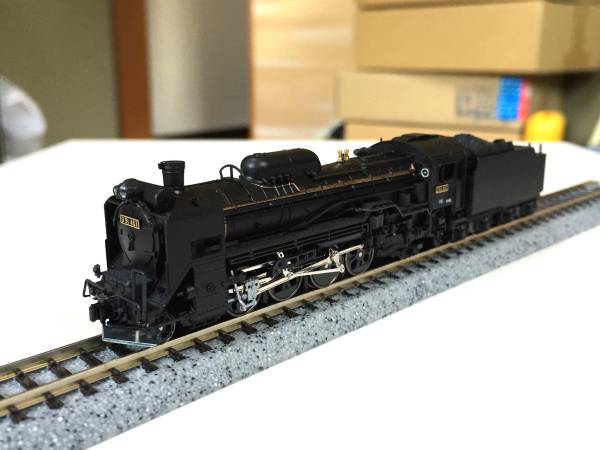 E655系 KATO 4935-1 なごみ(和)と特別車両が入線しました。 ⁄ 10-1991