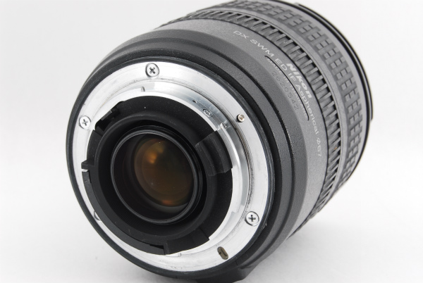 Nikon ニコン AF-S NＩKKOR 18-70mm F3.5-4.5 G ED DX