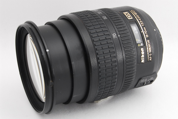 Nikon ニコン AF-S NＩKKOR 18-70mm F3.5-4.5 G ED DX