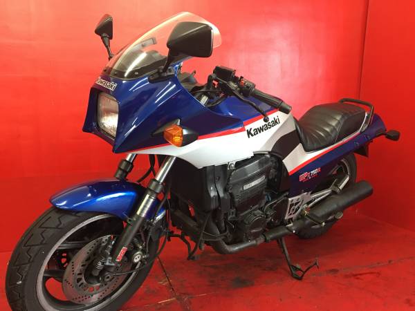 漢のKawasaki GPZ750R 奇跡の1万円スタート 最落即決有り 福岡県
