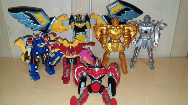 中古マジレンジャー☆ゴールドマジフェニックス・シルバーウルザ_1