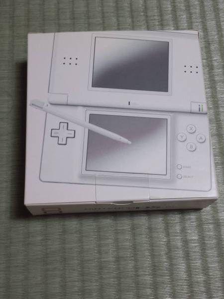 【新品】DS Lite☆クリスタルホワイト☆