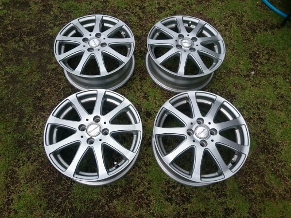 15インチアルミホイル 4穴100PCD 5.5J 4本セット