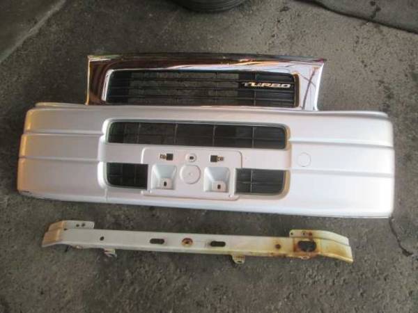 ホンダ HM1 12年式 バモス フロントバンパー NH583M №70633