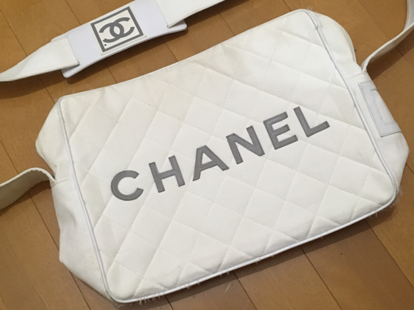 (CHANEL)★スポーツライン ショルダーバッグ★シャネル