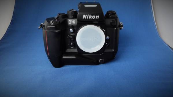 Nikon F4S 255万台 新品同様 動作問題なし 即決 nikon F4 | 一眼