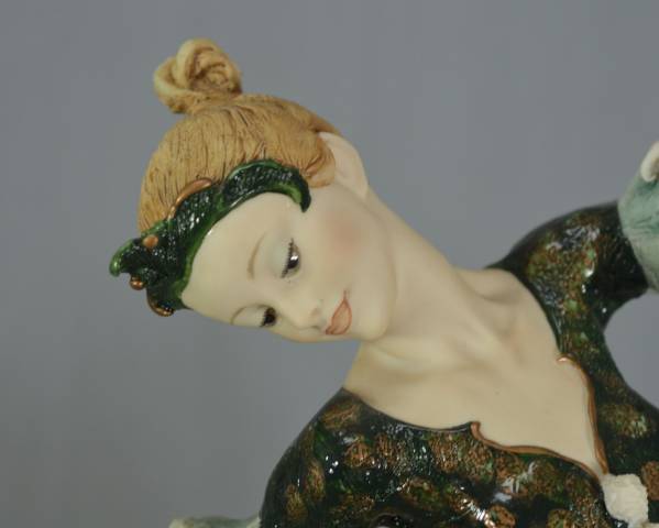 フローレンス社 ジョゼッペ・アルマーニ フィギュリン JULIETT