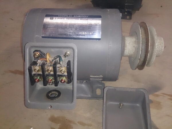 東芝モーター 0.75kw 200v 送料無料