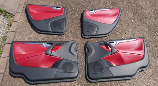 ダイナミックエディション レッド 内張 ボルボ V70 SB 中古 赤