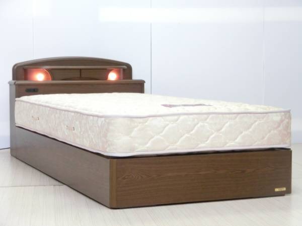 展示品 シモンズ Beautyrest シングルベッド 宮照明引出付 25万