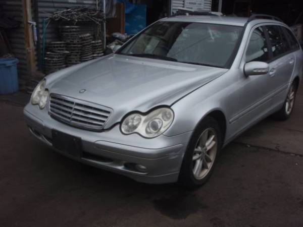 W203ベンツC180　フォグランプライト左280717JJ