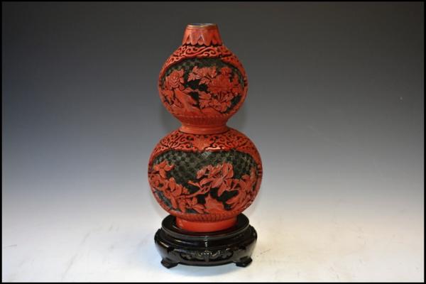 □中国 堆朱 花瓶 漆工芸 J-8 アンティーク、コレクション 漆芸 【公式