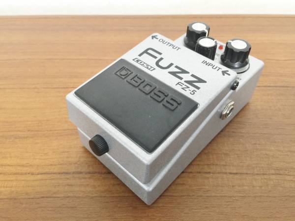 即決 BOSS FZ-5 FUZZ (Maestro FUZZ FACE OCTAVE