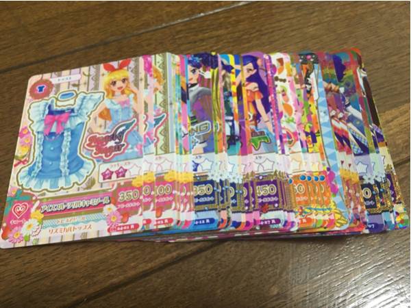 【新品未使用】アイカツ 2016 第4弾 フルコンプ64種