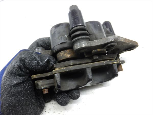 β0817 カワサキ バリオス-2 ZR250B フロントブレーキキャリパー