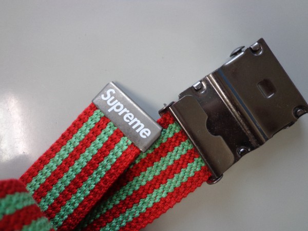 【希少品】Supreme ‘Web Belt’ガチャベルト ウェブベルト 新品 Supreme シュプリーム Web Belt ウェブベルト ガチャベルト(服飾