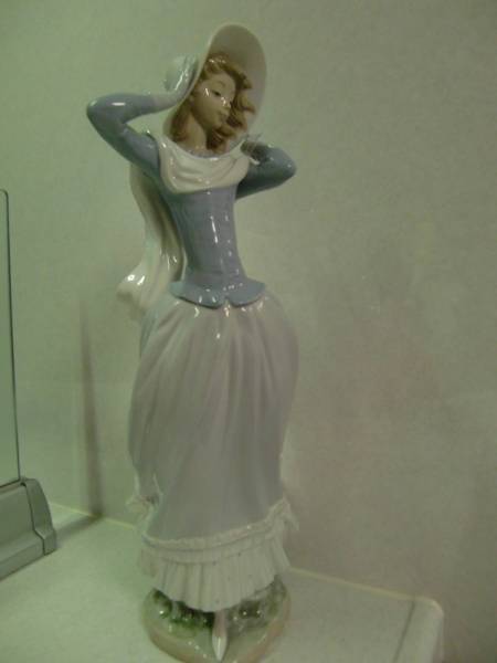 リヤドロ 春のそよ風 LLADRO リヤドロ 春のそよ風 陶器 リアドロ
