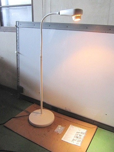 米放出新品WelchAllyn サージカルライト 作業用スタンドSI1AES