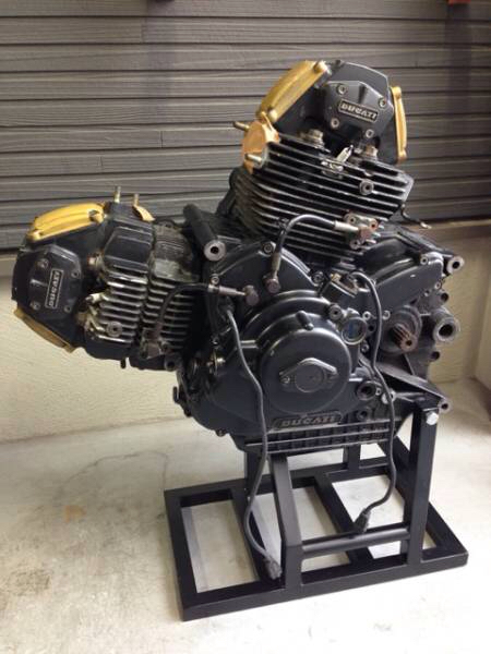 ダルマ900SSエンジン部品取り!!1