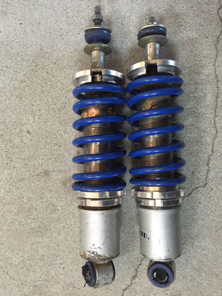 ◇t's factory 200 ハイエース　フロント車高調　ジャンク