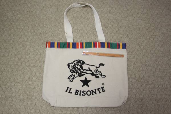 ★☆IL BISONTEイルビゾンテ　ムック　トート　ブレス　2011☆★