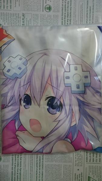 超次元ゲイム ネプテューヌ 抱き枕カバー 購入特典 つなこ