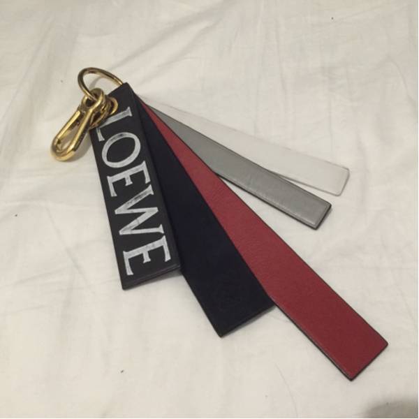 loewe レザー チャーム 16ss パズル j.w anderson 美品 fendi