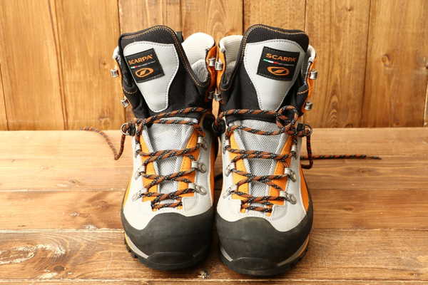 美品 スカルパ アルパインブーツ雪山登山ゴアテックス 3769