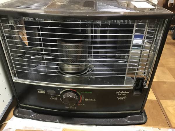 トヨトミ☆反射式石油ストーブ☆RS-D29B☆動作品 mi6 トヨトミ☆反射式石油ストーブ☆RS-D29B☆動作品 mi6