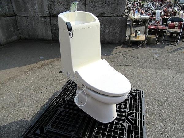【未使用】TOTO　トイレ　ウォシュレット　一体型便器ZR1　リサイクルショップ宮崎屋住吉店24.10.13 TOTOウォシュレット一体形便器『ZR1』でコスパ良くリフォーム！札幌