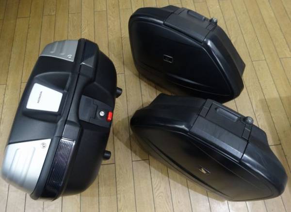 ホンダ トップボックス&パニアケース NC700X使用