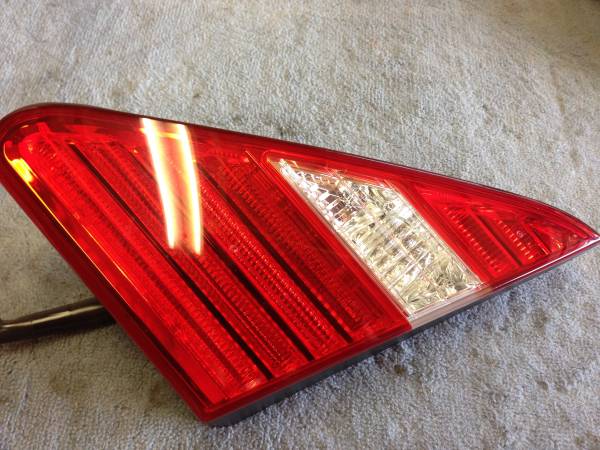 30 セルシオ UCF31 後期 右 内側テールランプ 動作正常