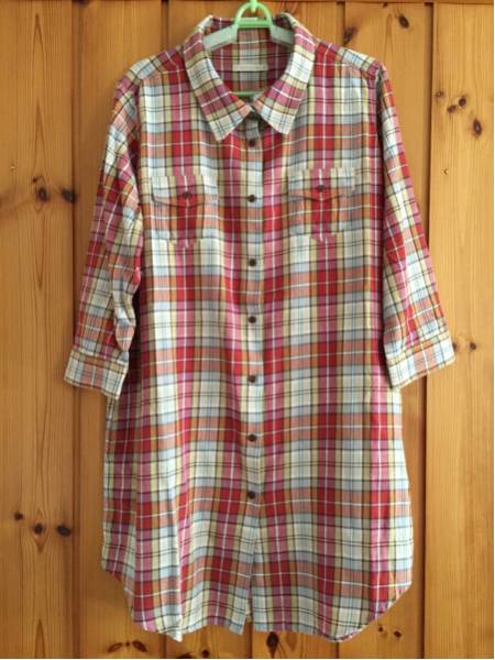 新品☆ デビューDEBUTTO ☆ チェック柄チュニックブラウス 3L