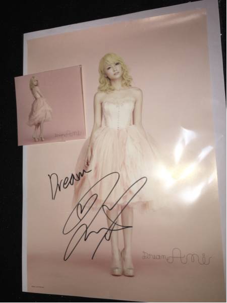 Dream Ami ドレスを脱いだシンデレラ 直筆サイン入り ポスター