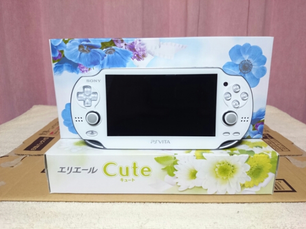 SONY PSVITA MODEL PCH-1100 ジャンク 送料全国一律360円