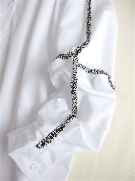 今季AW*スタイリスト出品 お袖ボリューム 後ろ長め 素敵シャツ白