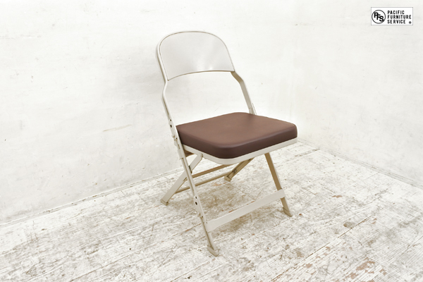 723 展示品 P.F.S CRALIN クラリン フォールディングチェア 723 展示品 P.F.S CRALIN クラリン フォールディングチェア