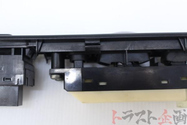 2909219 パワーウィンドウスイッチ運転席側 GT-R BNR32 後期