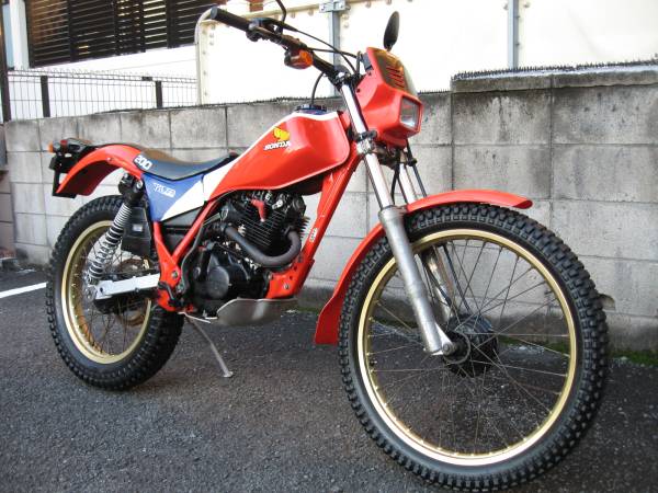 ☆TLR200 実動 絶好調！まあまあ綺麗ですよ 低走行 東京☆