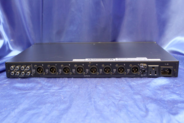 2台入荷/TASCAM ラインコンバーター 【LA-80MKⅡ】 3540-2S メーカー名