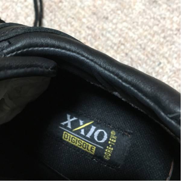 ゼクシオ ゴルフシューズ ゴアテックス