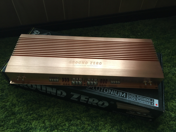 【新品同様】Ground Ｚero Reference4 イース正規品