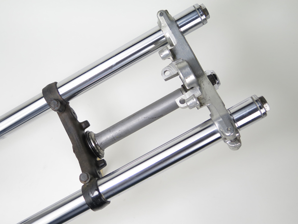 GB400 NC20-10020 純正フロントフォーク！