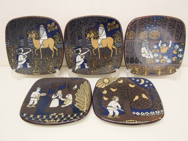 54)A★ Arabia Finland カレワラ イヤープレート 5枚1981，82年他