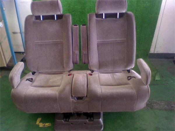 16003929 ハイエース 2列目シート KZH106W セカンド